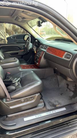 Chevrolet Tahoe III 5.3 AT 4WD