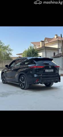 Toyota Crown Kluger 2.5hyb AT 4WD