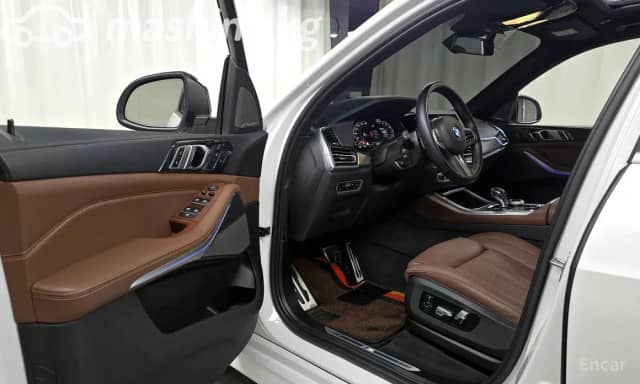 BMW X5 IV (G05/G18) 40i 3.0 AT 4WD