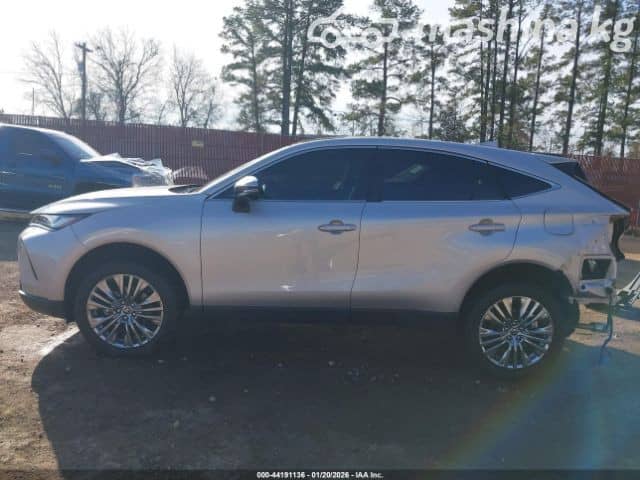 Toyota Venza II 2.5hyb CVT 4WD