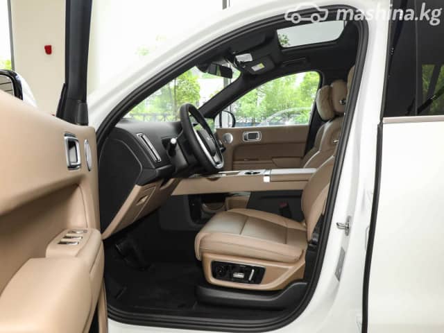 LiXiang L8 Pro 1.5hyb AT 4WD