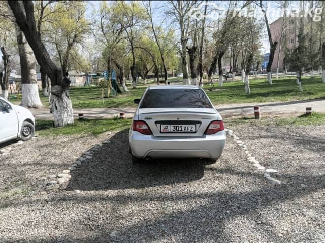 Daewoo Nexia I Рестайлинг 1.5 MT