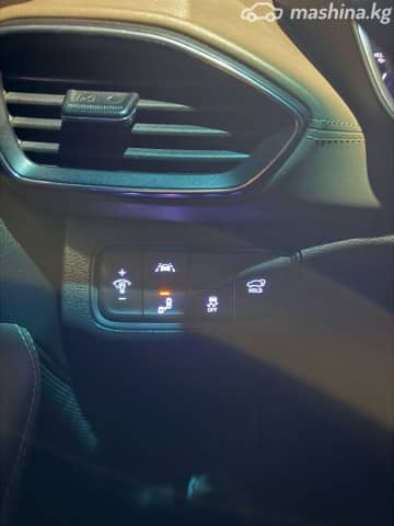Hyundai Santa Fe IV 2.2d AT