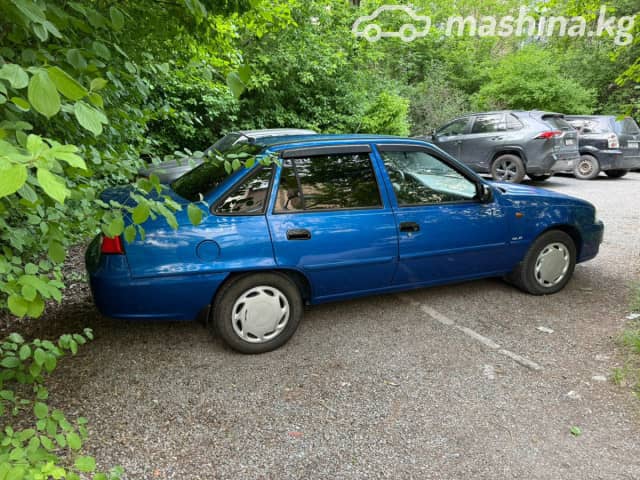 Daewoo Nexia I Рестайлинг 1.5 MT