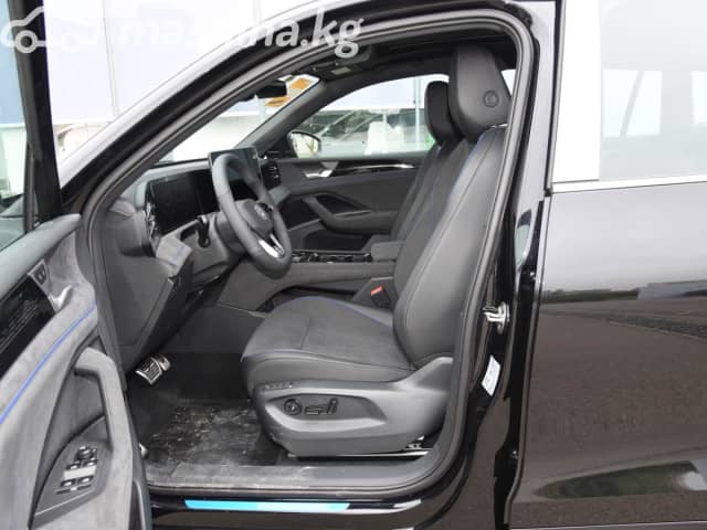 Volkswagen Tiguan III (China Market) 2.0 AMT 4WD