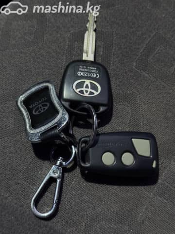 Toyota Corolla VIII (E110) 1.6 MT
