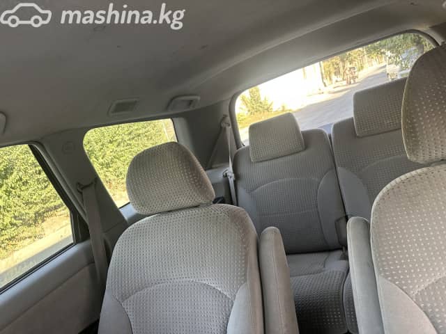 Mitsubishi Grandis 2.4 AT