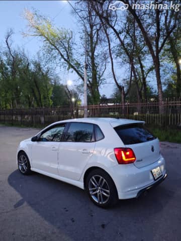 Volkswagen Polo V Рестайлинг 1.4d AMT
