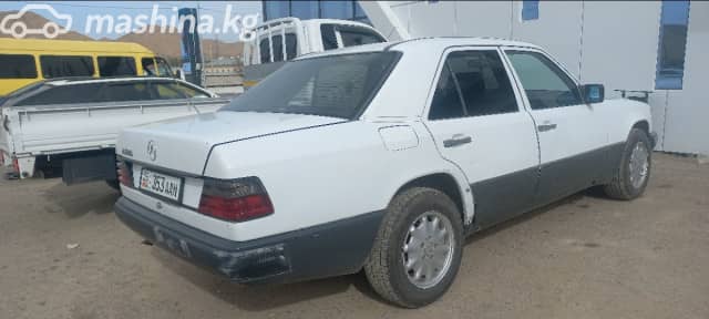 Mercedes-Benz W124 230 2.3 MT