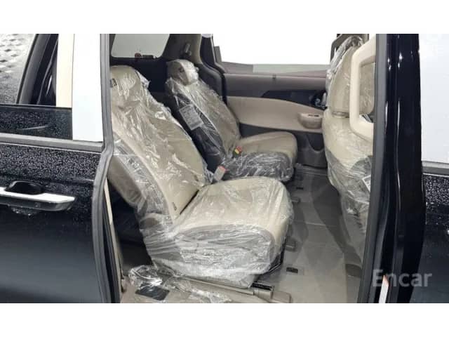 Kia Carnival IV 3.5 AT