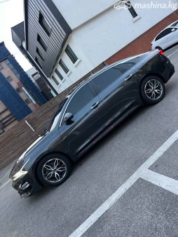 Kia K5 III 2.0 AT