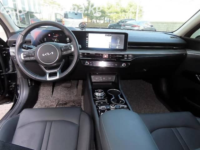 Kia K5 III Рестайлинг LPi 2.0 AT