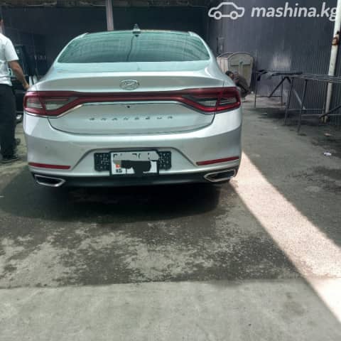 Hyundai Grandeur VI 3.0 AT