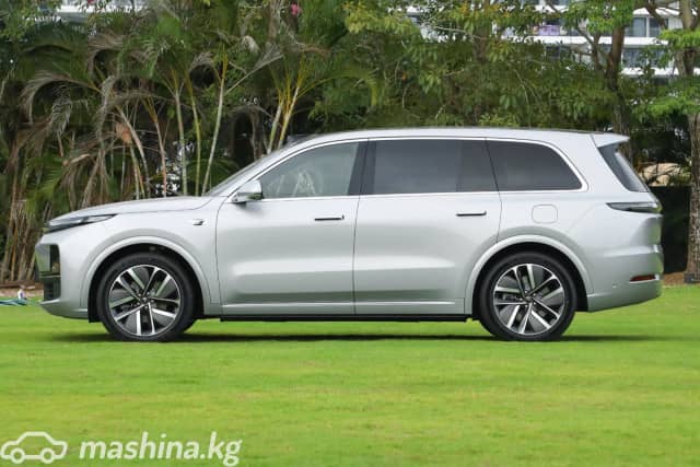 LiXiang L9 Рестайлинг 1.5hyb AT 4WD