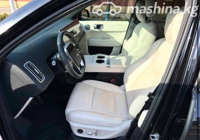 LiXiang L6 1.5hyb AT 4WD
