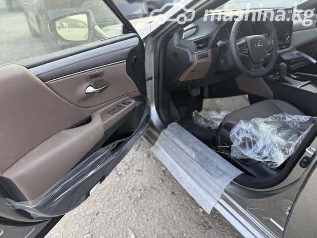 Lexus ES VII Рестайлинг 2 200 2.0 CVT