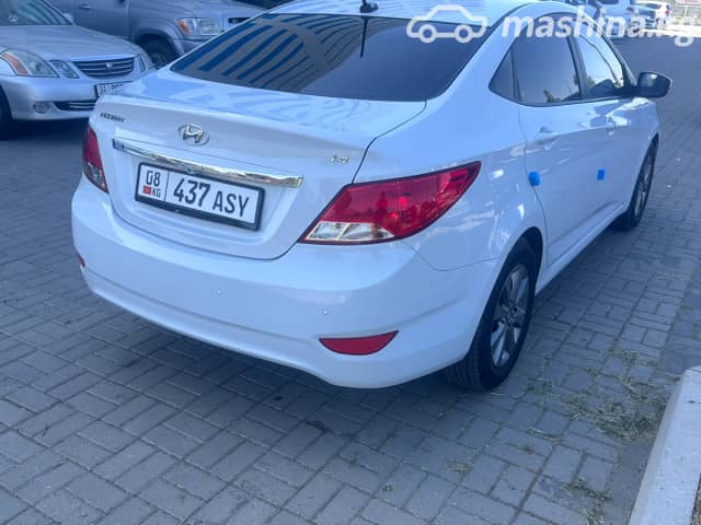 Hyundai Accent IV 1.4 CVT