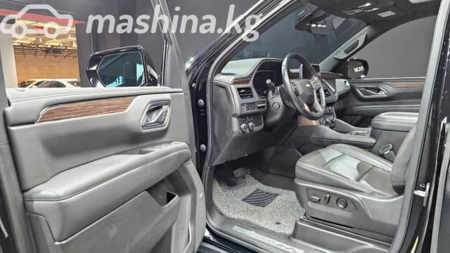 Chevrolet Tahoe V 6.2 AT 4WD