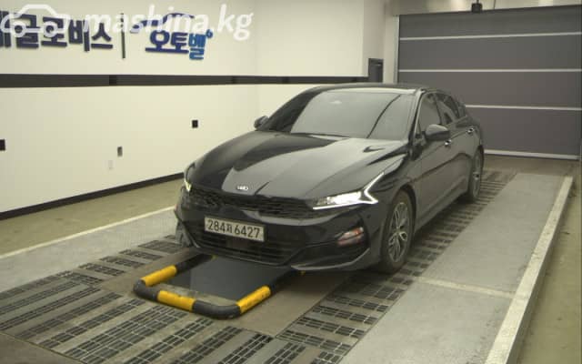 Kia K5 III 2.0 AT