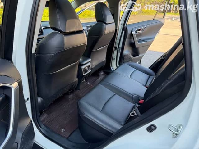 Toyota RAV4 V (XA50) 2.5hyb CVT 4WD