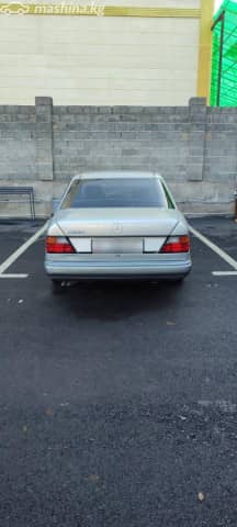 Mercedes-Benz E-Класс I (W124) 320 3.2 AT