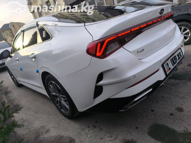 Kia K5 III LPi 2.0 AT