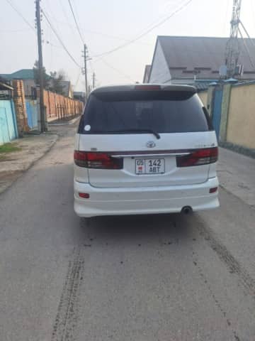 Toyota Estima II Рестайлинг 2.4 AT 4WD