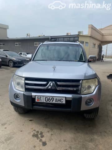 Mitsubishi Pajero IV 3.0 AT 4WD