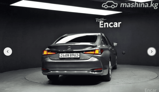 Lexus ES VII 300h 2.5hyb CVT