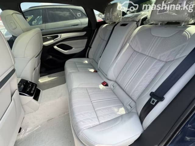 Audi A6 V (C8) Рестайлинг 40 TFSI Long 2.0 AMT