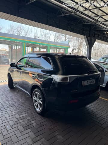 Mitsubishi Outlander III 2.4 CVT 4WD