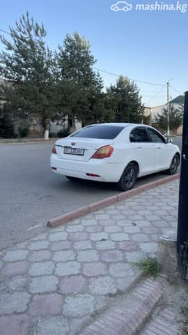 Geely Emgrand EC7 1.5 MT