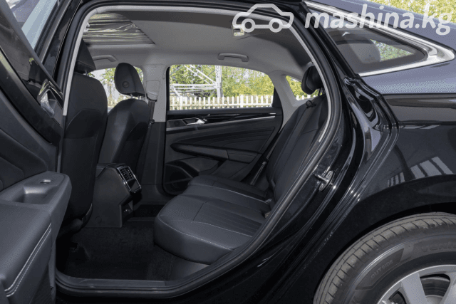Volkswagen Passat B8 Рестайлинг 1.4 AMT
