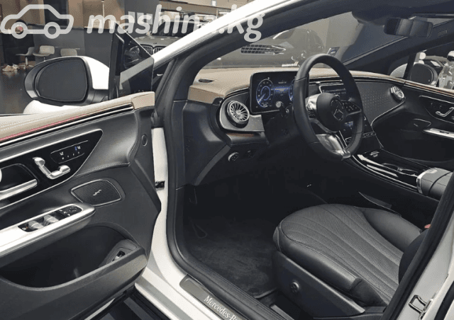 Mercedes-Benz EQE 350 Electro AT