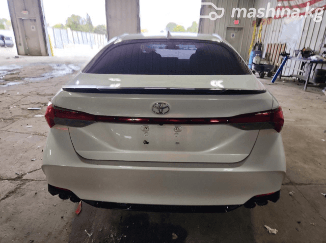 Toyota Avalon V 3.5 AT