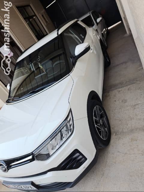 SsangYong Tivoli I Рестайлинг 1.5 AT