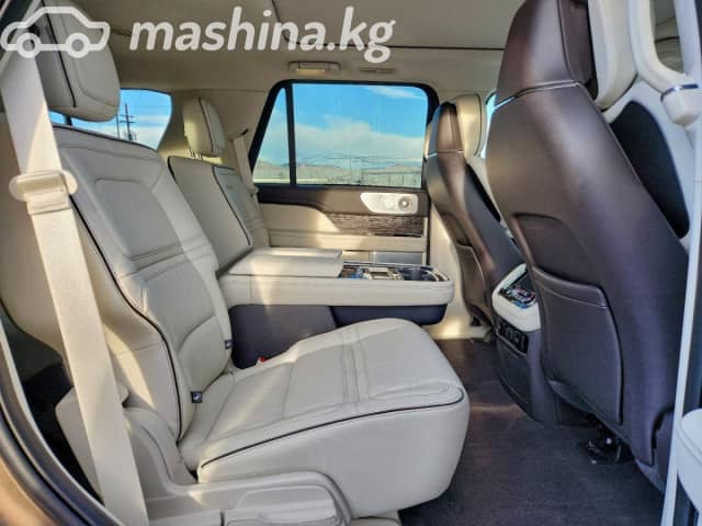Lincoln Navigator IV L 3.5 AT 4WD