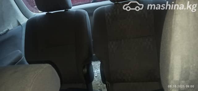 Toyota Avensis Verso 2.0 AT