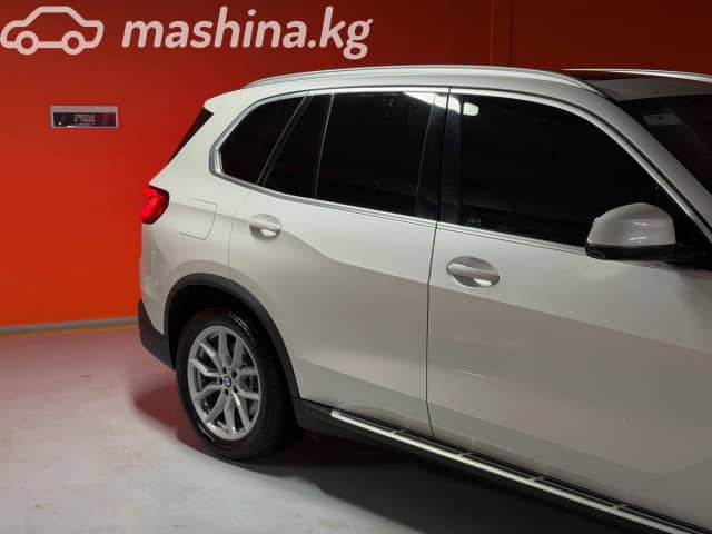 BMW X5 IV (G05/G18) 40i 3.0 AT 4WD
