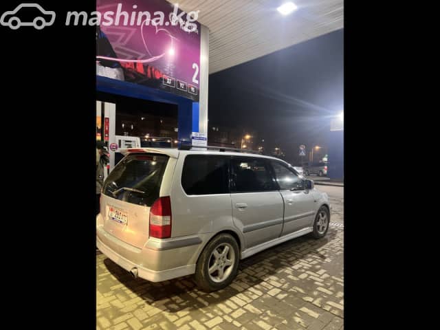 Mitsubishi Space Wagon III 2.4 MT