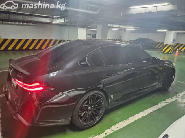 BMW M5 VII (G90) 4.4hyb AT 4WD