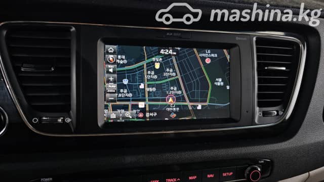 Kia Carnival III 2.2d AT