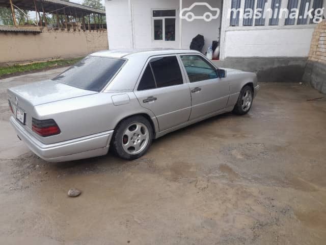 Mercedes-Benz E-Класс I (W124) 320 3.2 AT