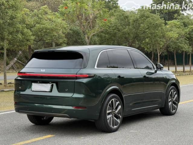 LiXiang L7 Рестайлинг 1.5hyb AT 4WD