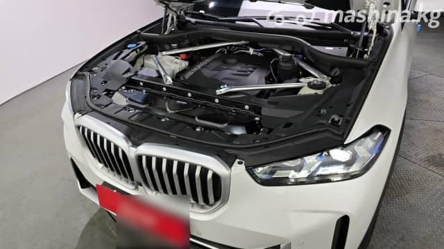 BMW X5 IV (G05/G18) Рестайлинг 40i 3.0 AT 4WD