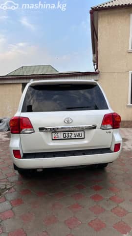 Toyota Land Cruiser 200 Series Рестайлинг 1 4.6 AT 4WD