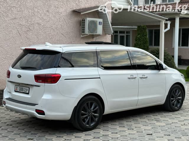 Kia Carnival III 2.2d AT