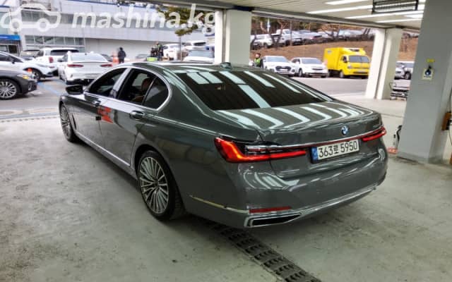 BMW 7 серии VI (G11/G12) Рестайлинг 740i 3.0 AT