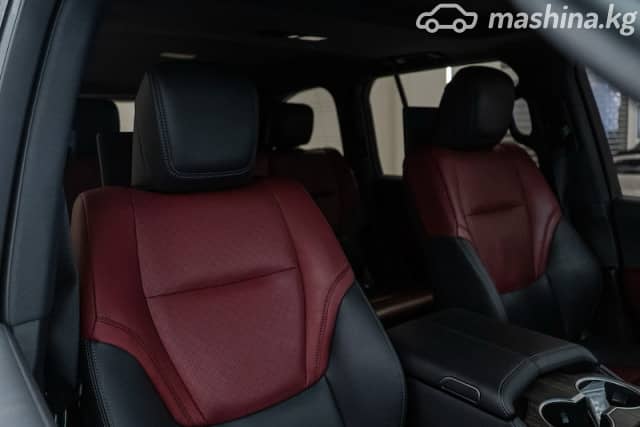 Toyota Land Cruiser 300 Series 4.0 AT 4WD