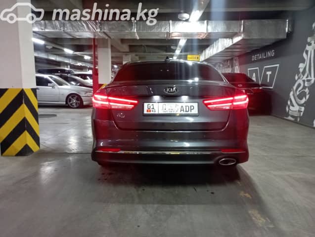 Kia K5 II 2.0 AT